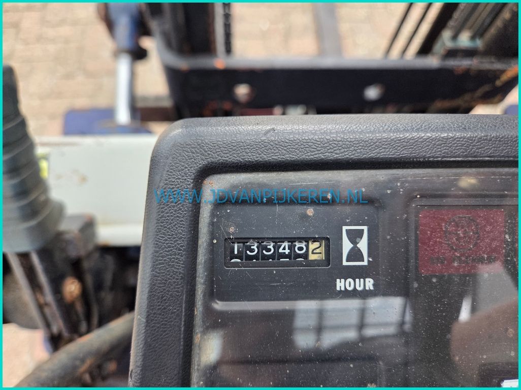 Toyota 02-5FD15 1.5t diesel compact + 3x hydrauliek