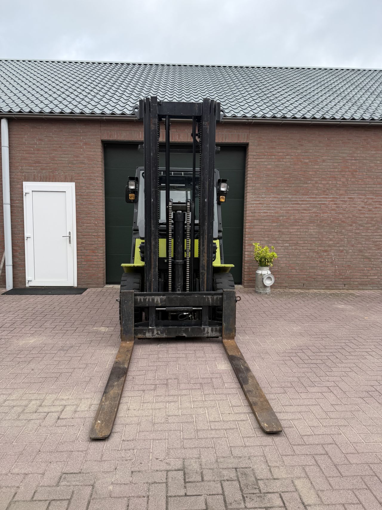 Clark 5000kg triplo 5800h! Diesel heftruck