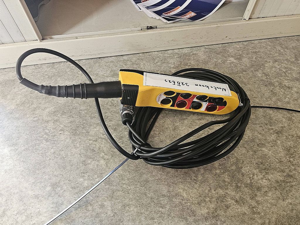NOOTEBOOM OVB-48-03V double extendable