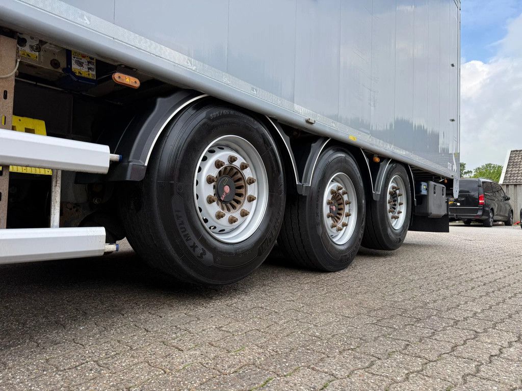 Stas S300ZX 92m3 Agrar 427.190KM! Top condition 2X Liftas SAF Schijfremmen