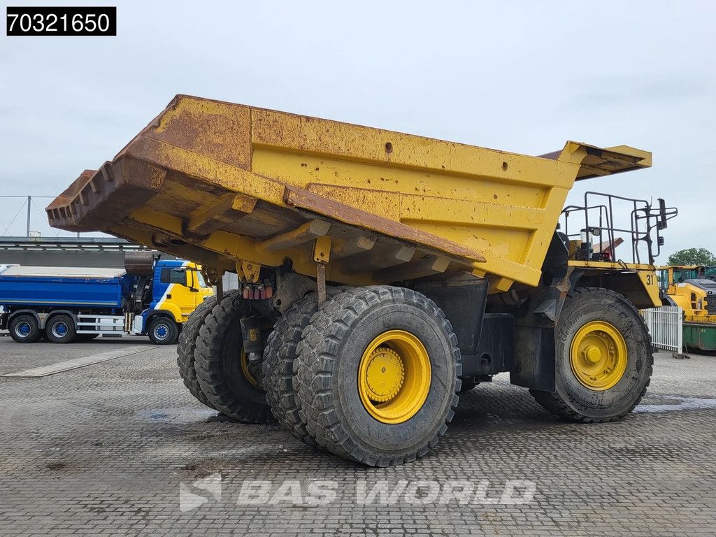 Komatsu HD605 -7E0