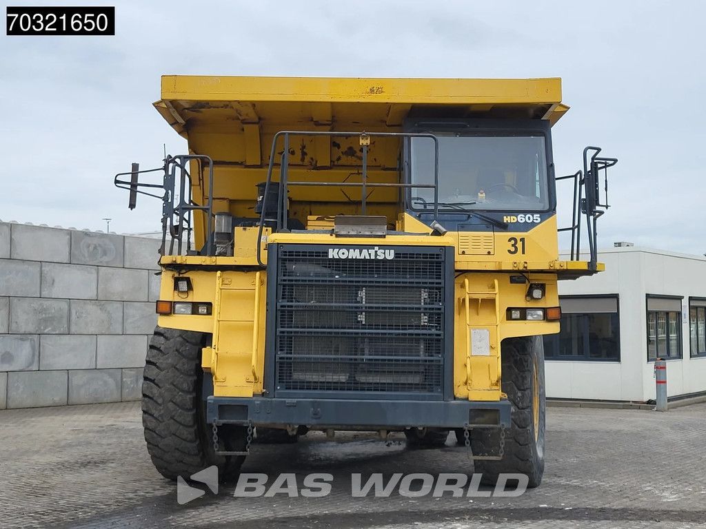 Komatsu HD605 -7E0