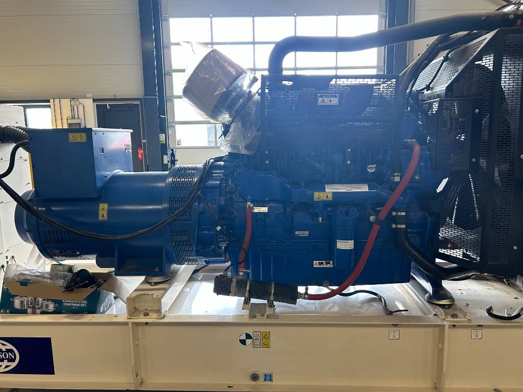 FG Wilson P500-3 - 500 kVA Open Genset - DPX-16019-O