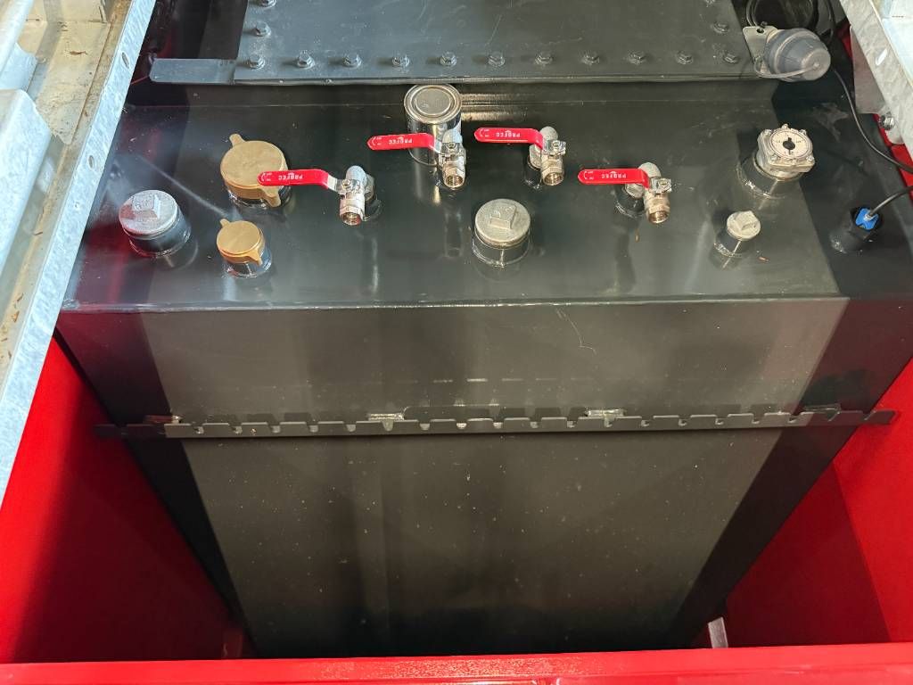 New Diesel Fuel Tank 3.000 Liter - DPX-31024
