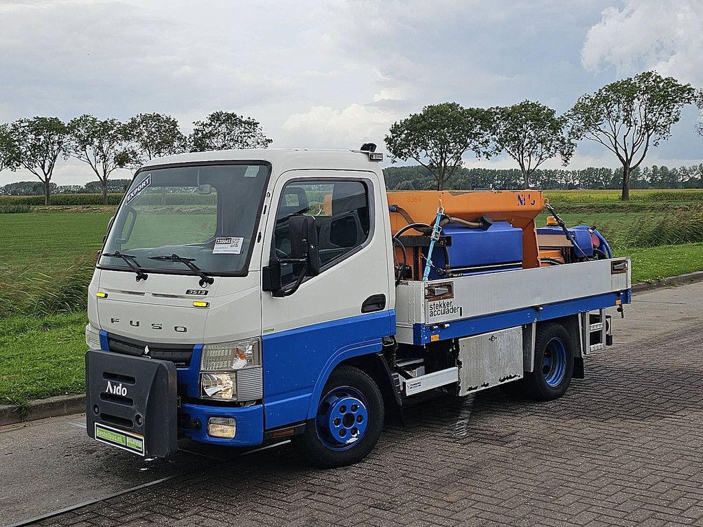 FUSO CANTER 3S13 nido zoutstrooier