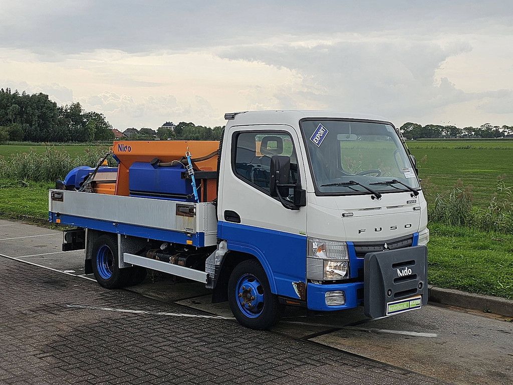 FUSO CANTER 3S13 nido zoutstrooier