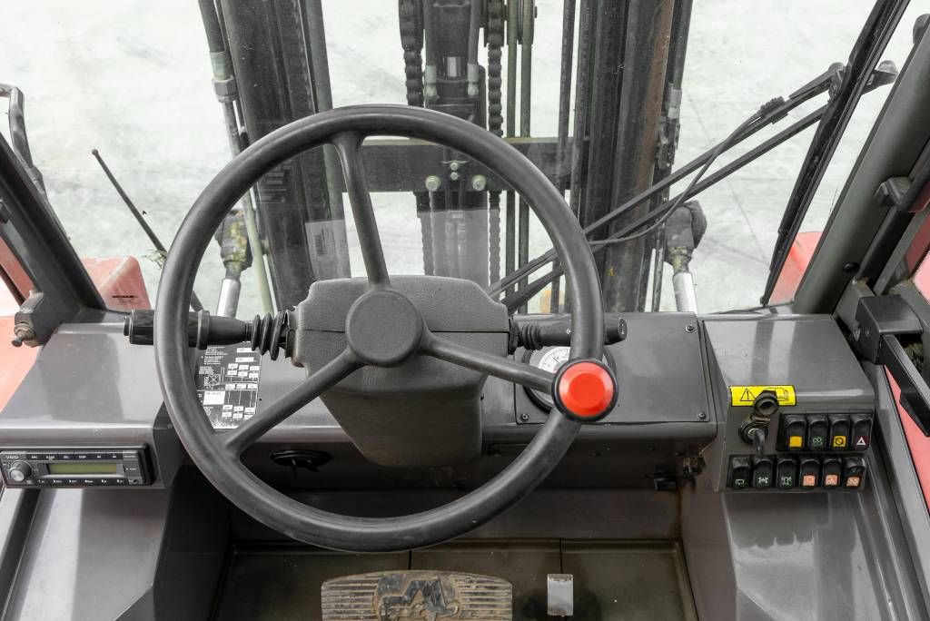 Manitou M 30.4