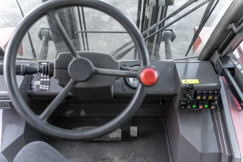 Manitou M 30.4