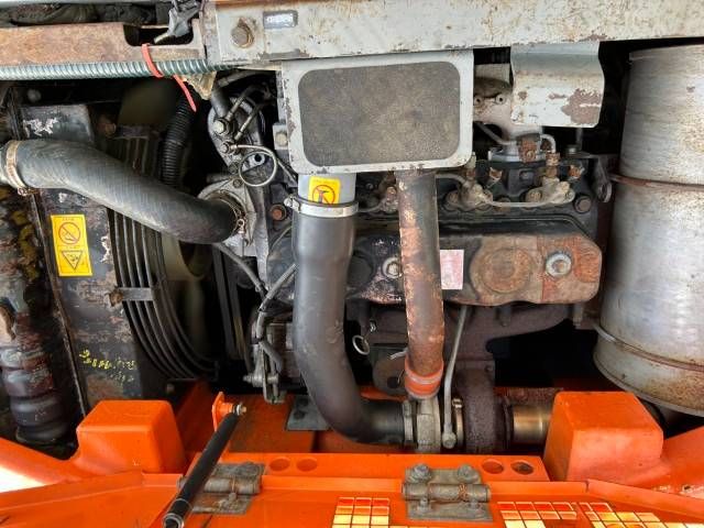 Hitachi EX 135 UR-5