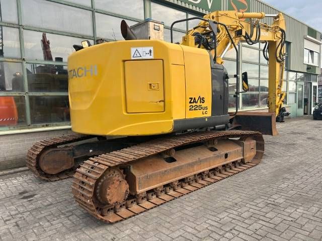 Hitachi ZX 225 US LC-5 B