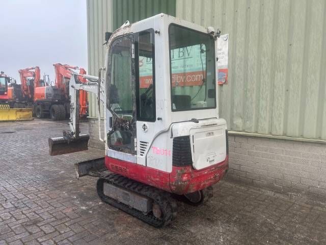 Takeuchi TB 014