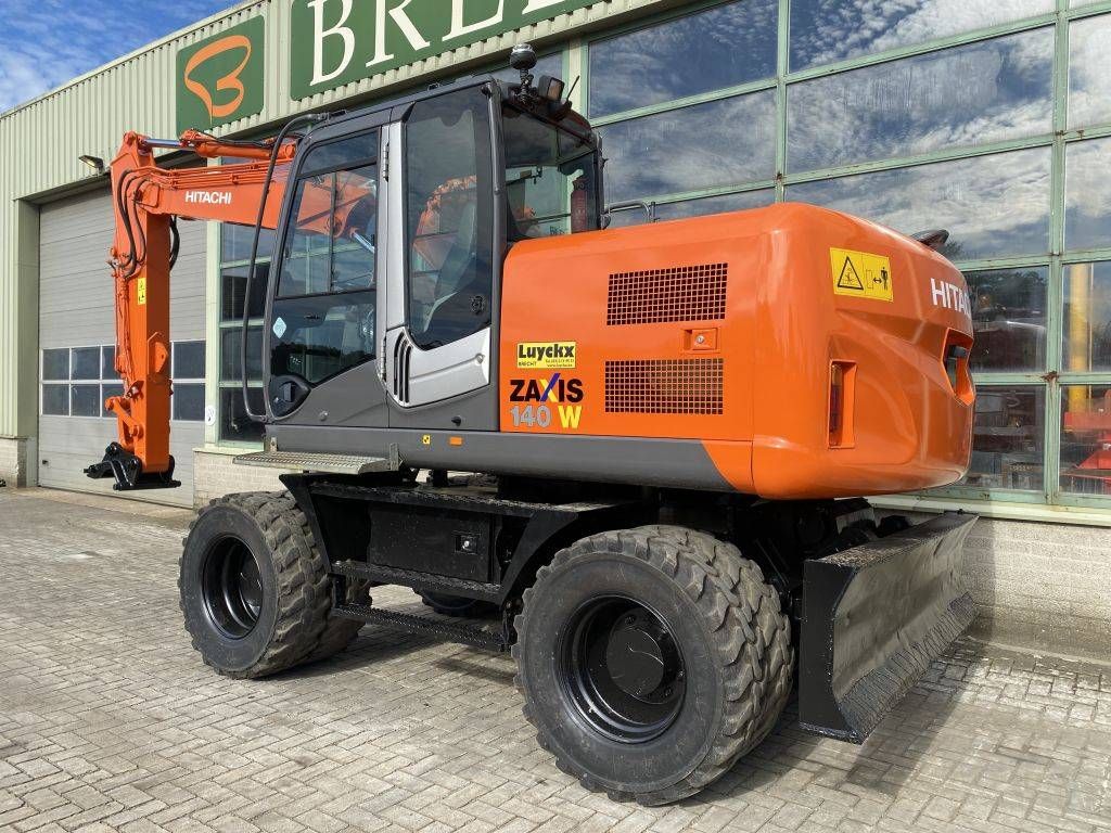 Hitachi ZX 140 W-3