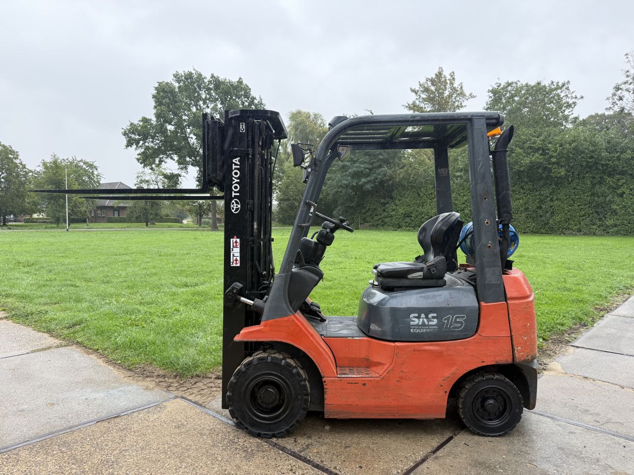 Toyota 1500KG LPG heftruck 3-delig 470CN freelift Sideshift
