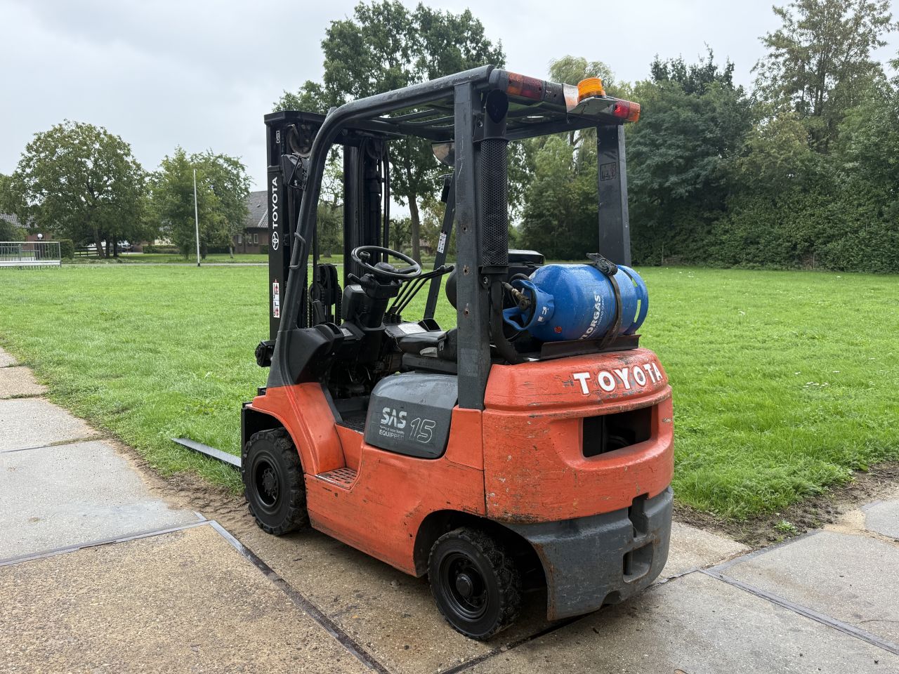 Toyota 1500KG LPG heftruck 3-delig 470CN freelift Sideshift