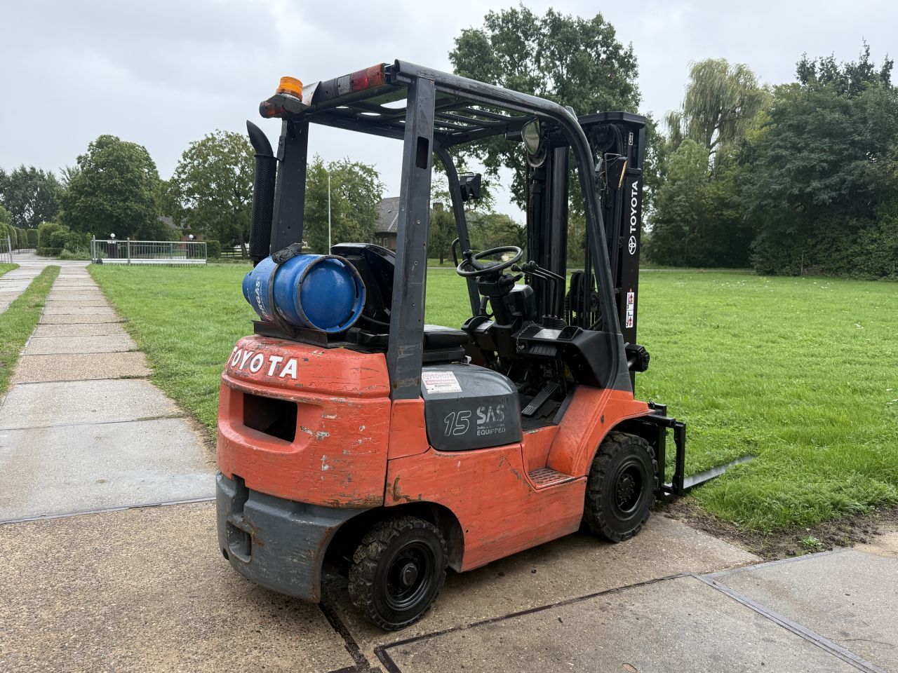 Toyota 1500KG LPG heftruck 3-delig 470CN freelift Sideshift