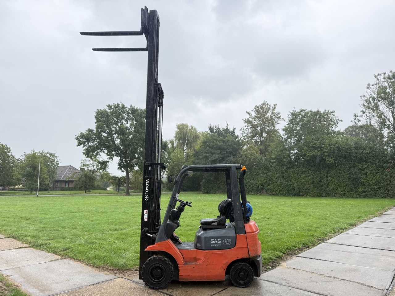 Toyota 1500KG LPG heftruck 3-delig 470CN freelift Sideshift