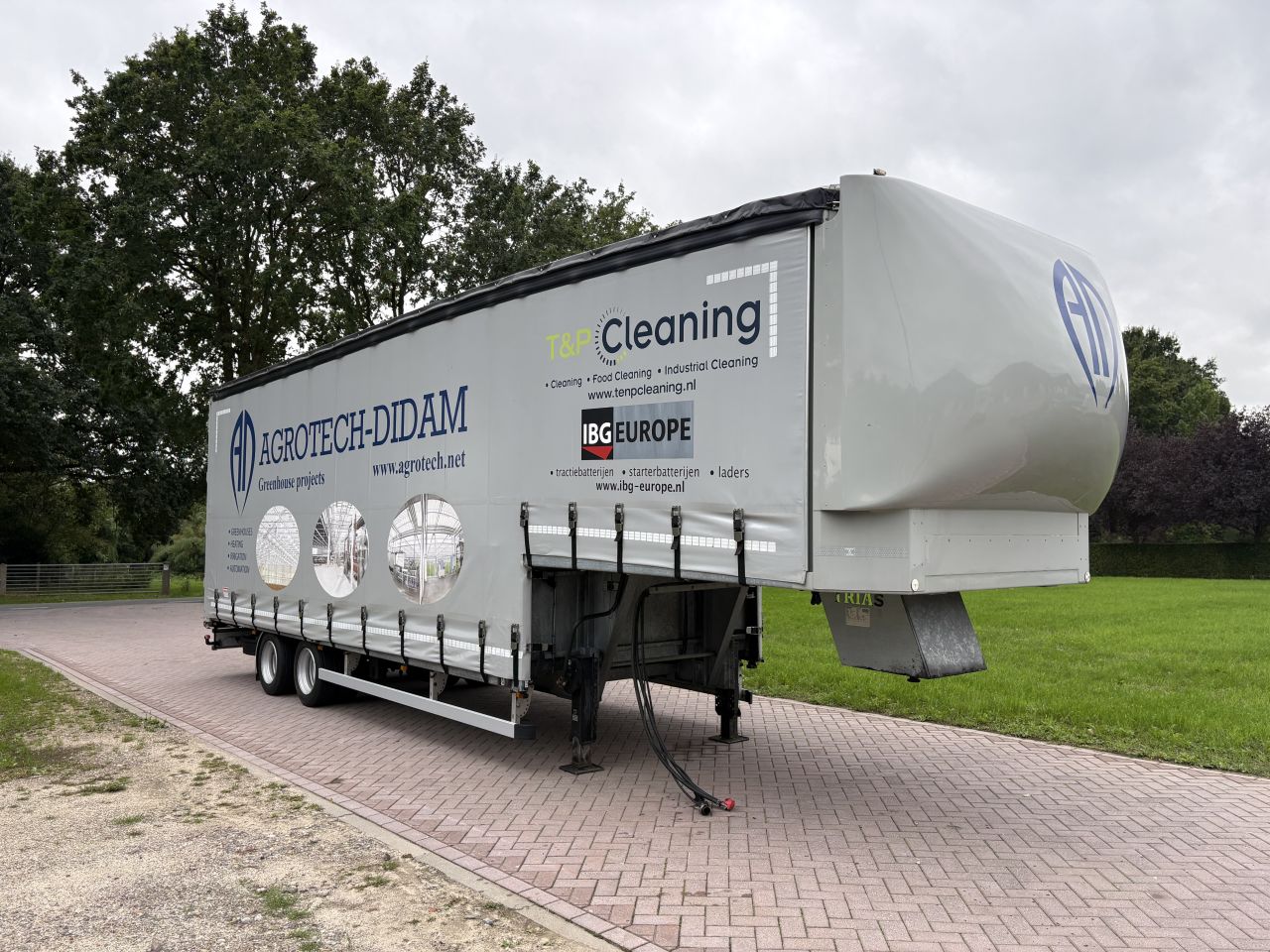 Oplegger TRIAS 21 TON schuifzielen EN SCHUIFDAK