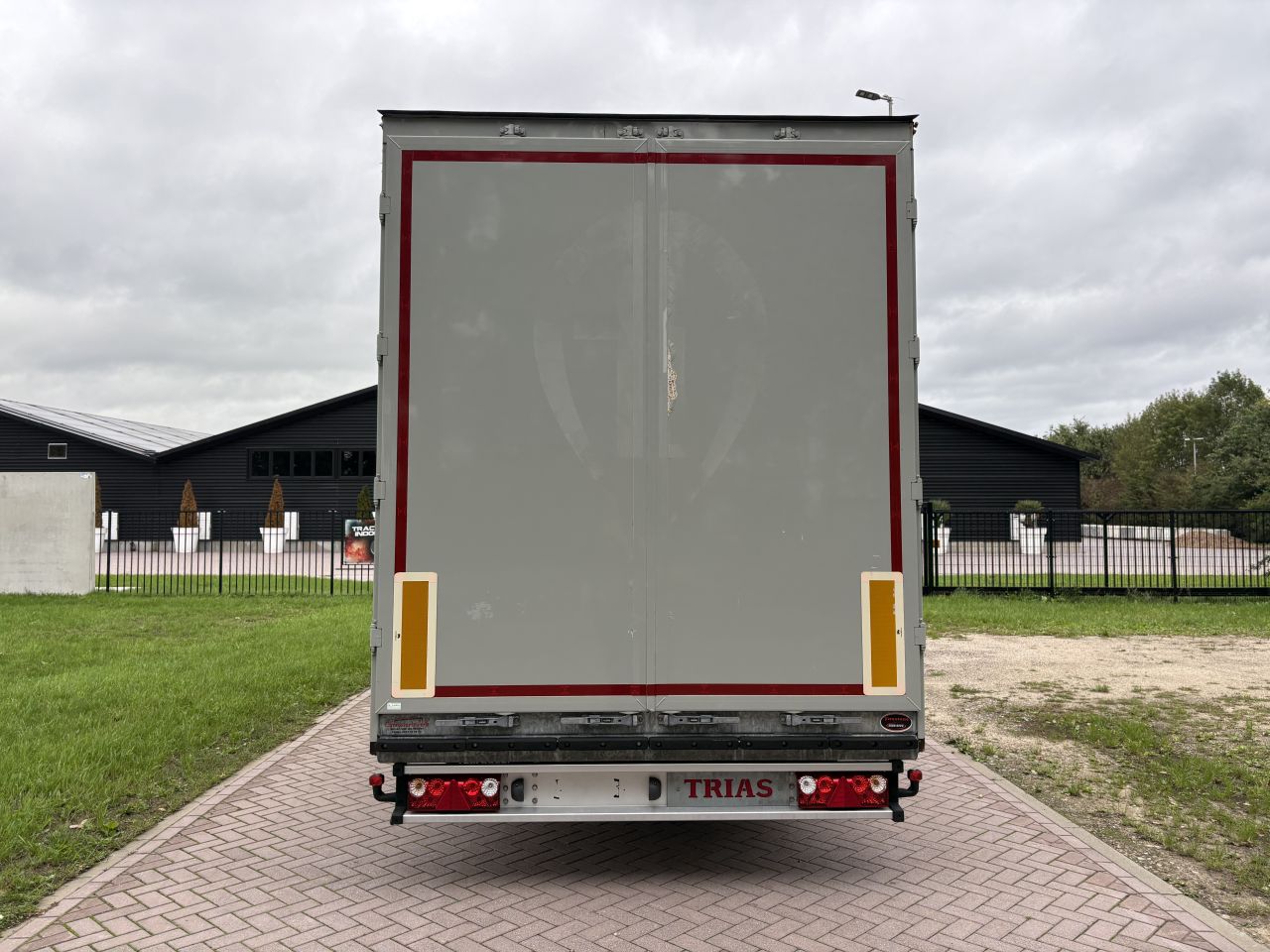 Oplegger TRIAS 21 TON schuifzielen EN SCHUIFDAK