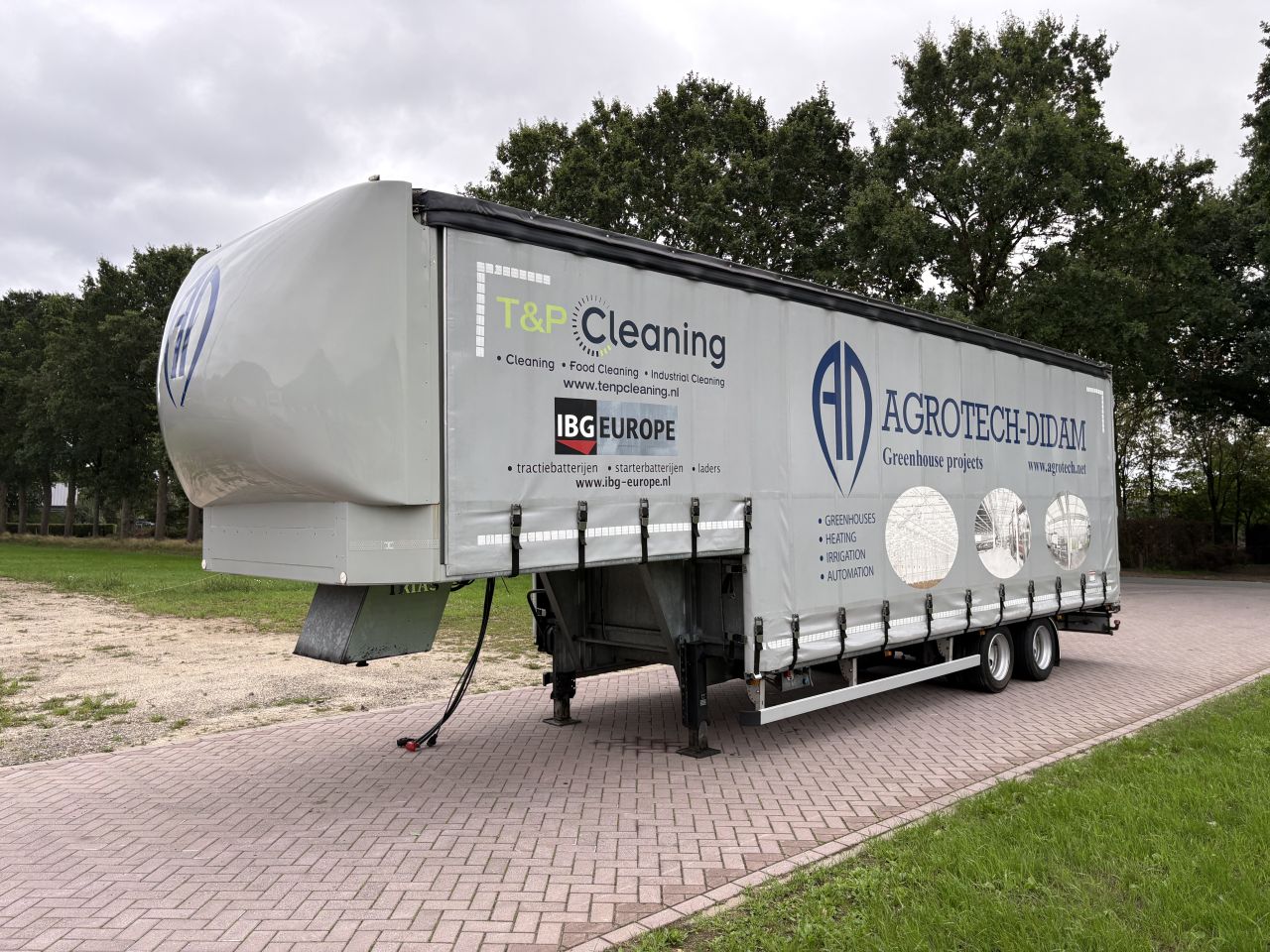 Oplegger TRIAS 21 TON schuifzielen EN SCHUIFDAK