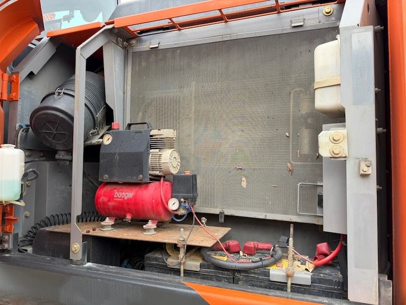 Hitachi ZX 180 LC-5