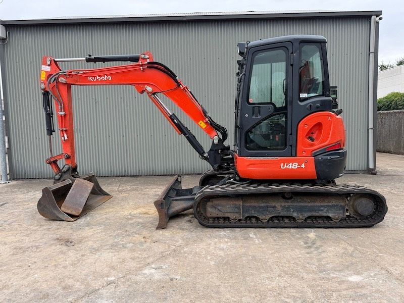 Kubota U 48-4