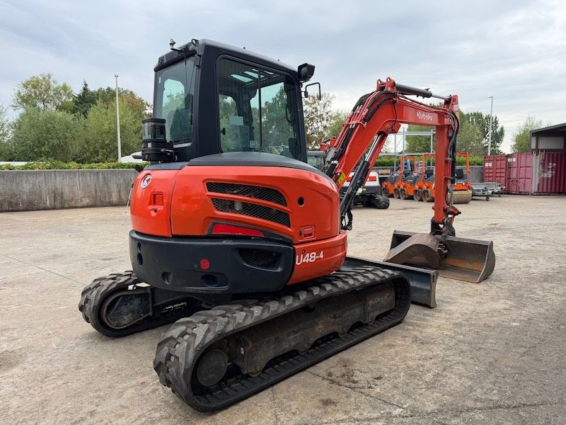Kubota U 48-4