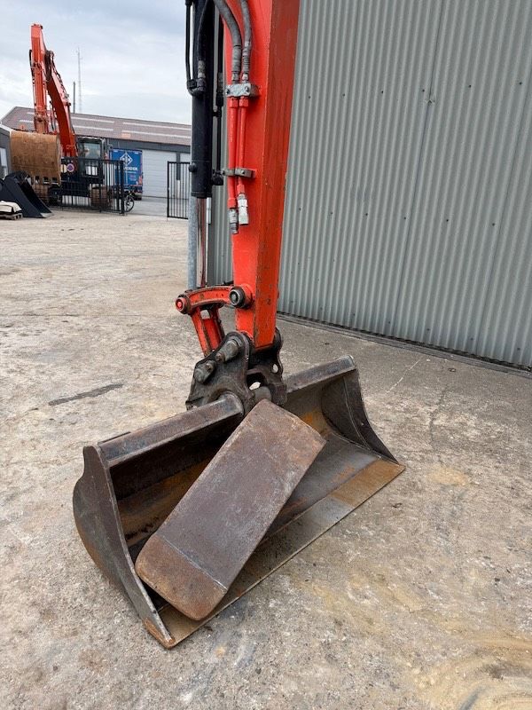 Kubota U 48-4