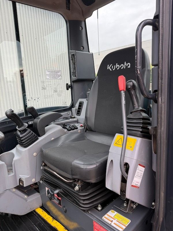 Kubota U 48-4