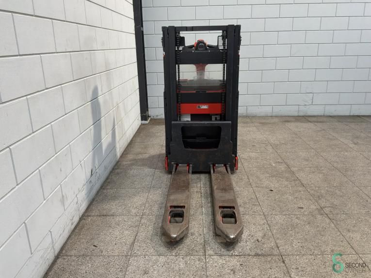 Stapelaars Elektrisch Linde D06 2015 Doppelstock