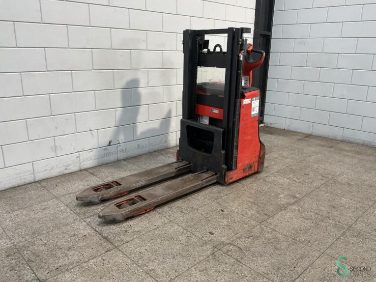 Stapelaars Elektrisch Linde D06 2015 Doppelstock