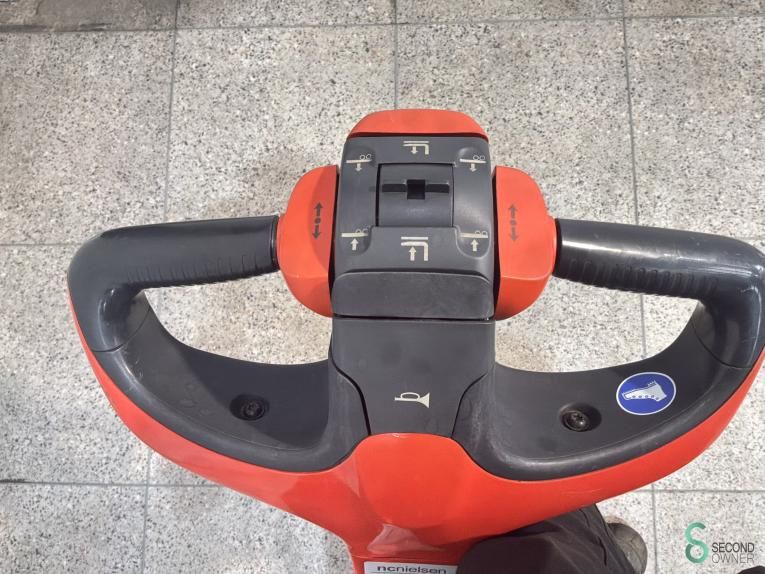 Stapelaars Elektrisch Linde D06 2015 Doppelstock