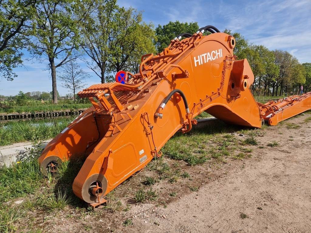 Hitachi EX2000-7B Boom + Stick