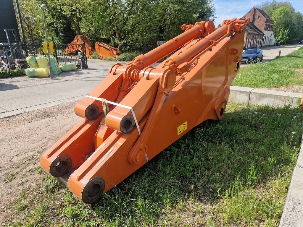 Hitachi EX2000-7B Boom + Stick