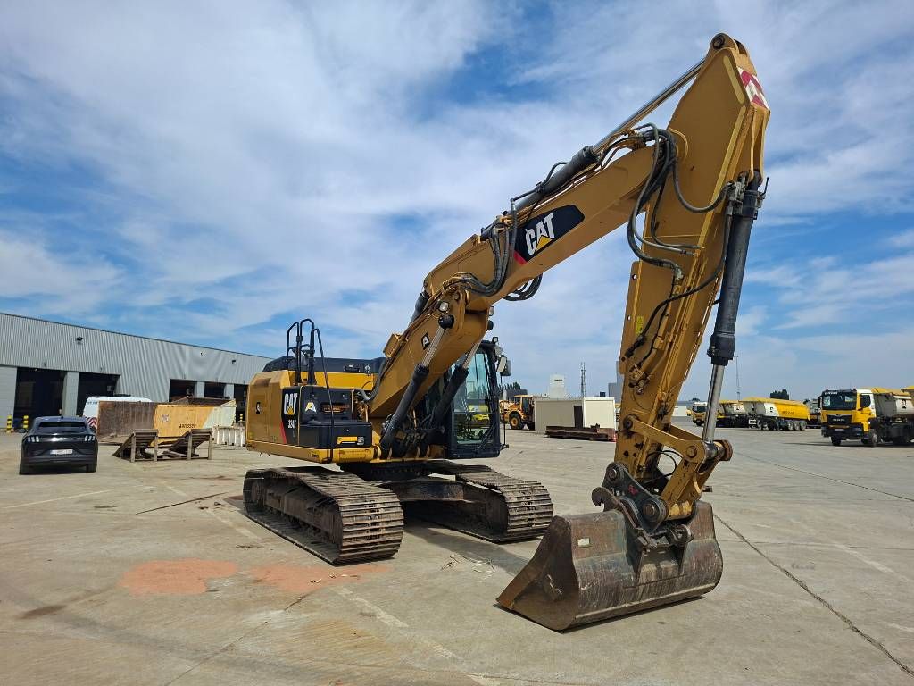 CAT 324EL