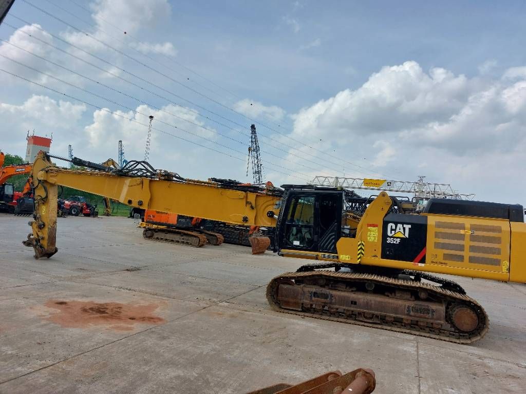 CAT 352FLXE MHD (17m demolition)