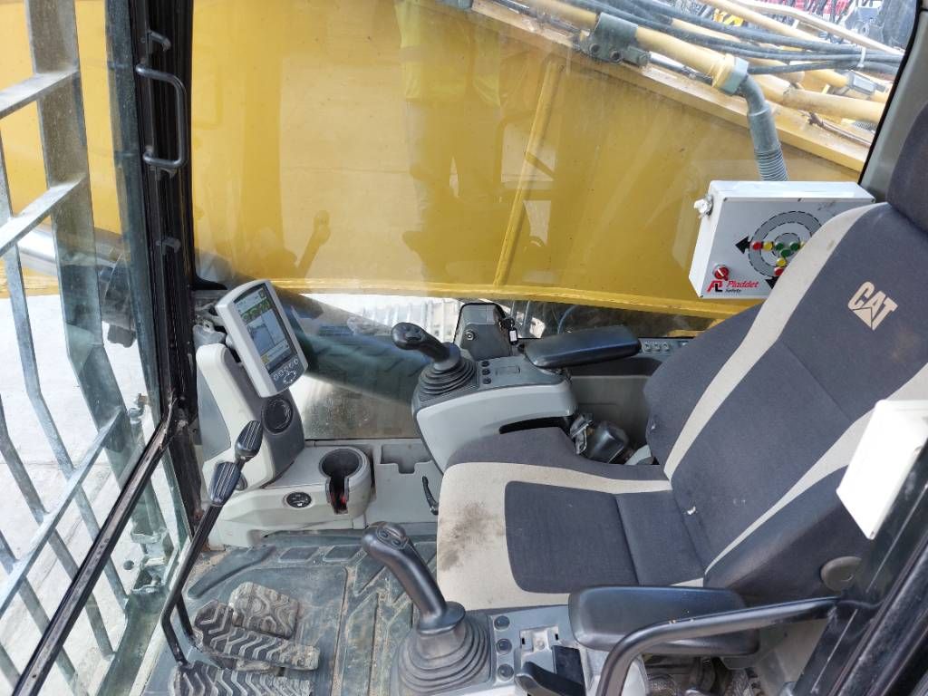 CAT 352FLXE MHD (17m demolition)