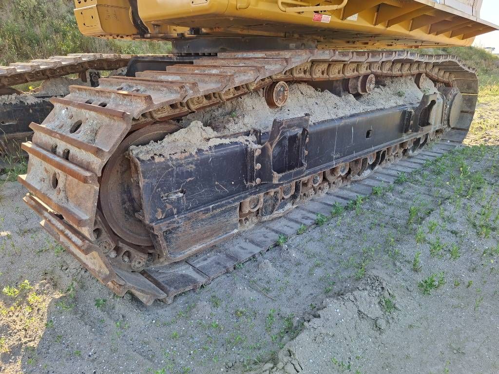 CAT 395