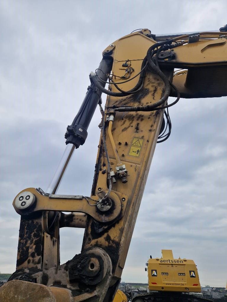 CAT 395