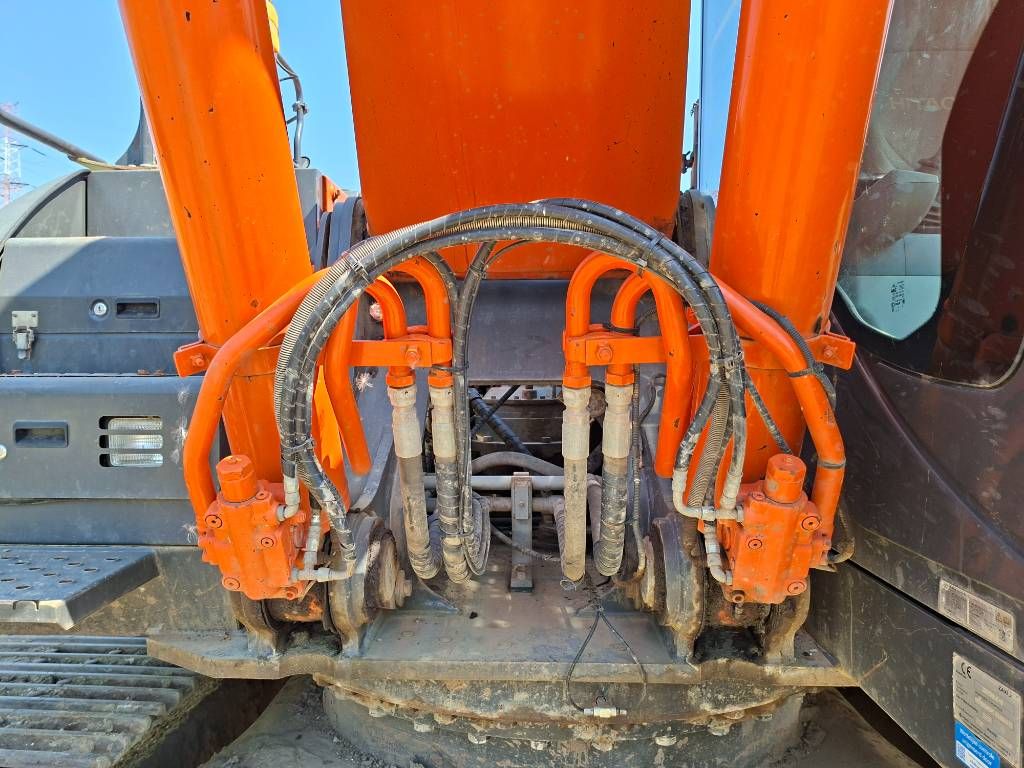 Hitachi ZX350LC-6+GPS (CW55s)