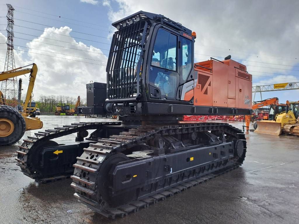 Hitachi ZX890LCR-7