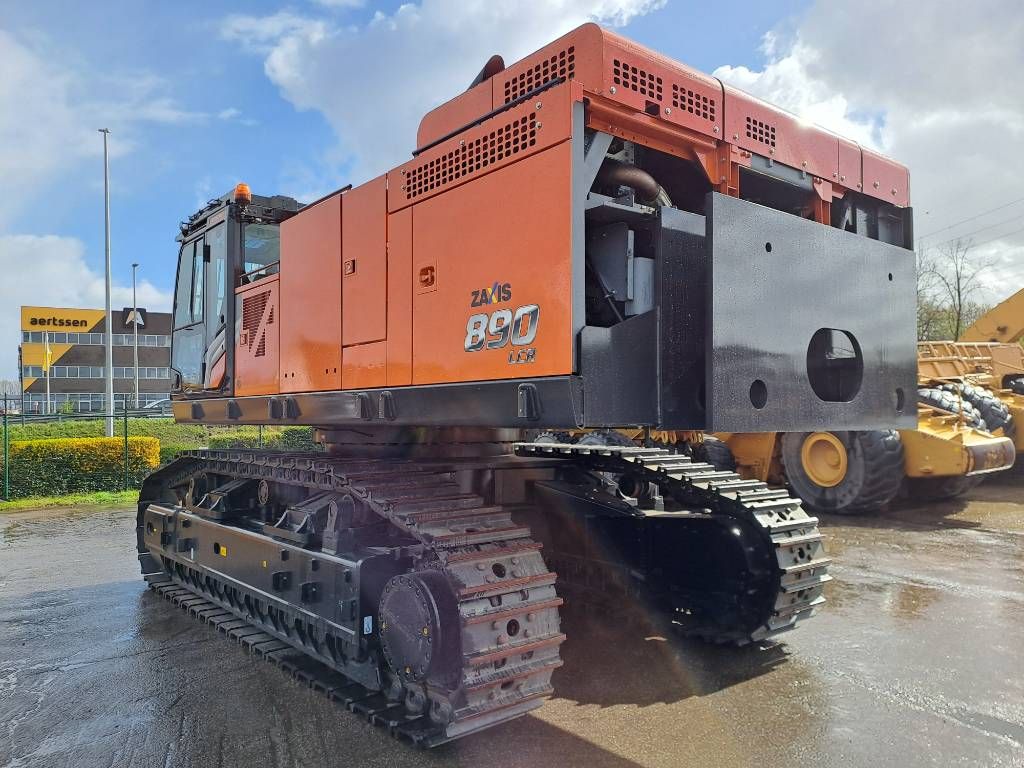 Hitachi ZX890LCR-7