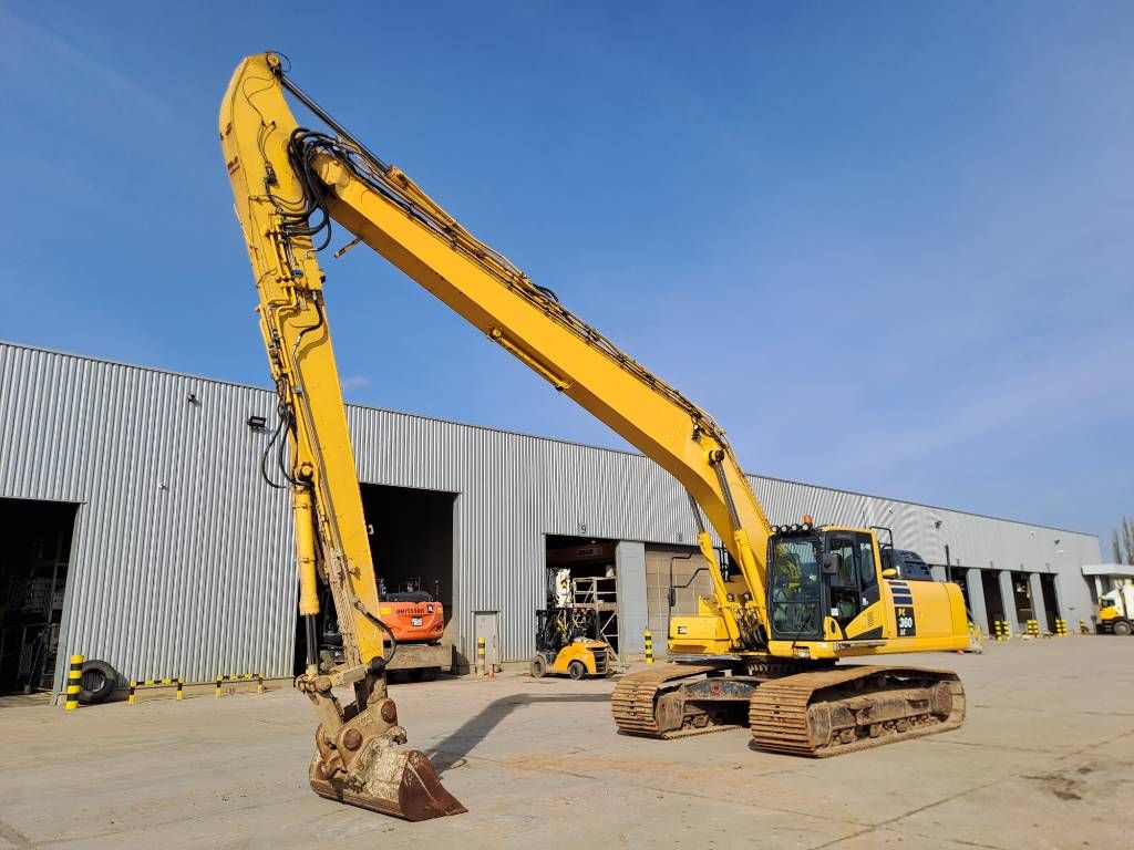 Komatsu PC360LC-11 (17m Longreach + Full Topcon 3D GPS)