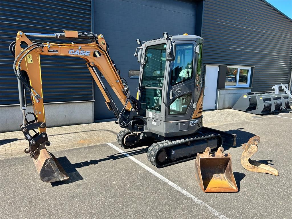 CASE Construction CX26C