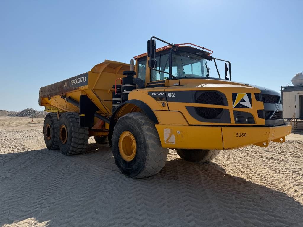 Volvo A40G (EXW - Abu Dhabi)