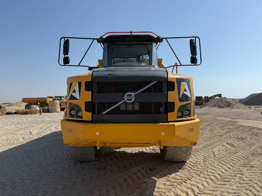Volvo A40G (EXW - Abu Dhabi)