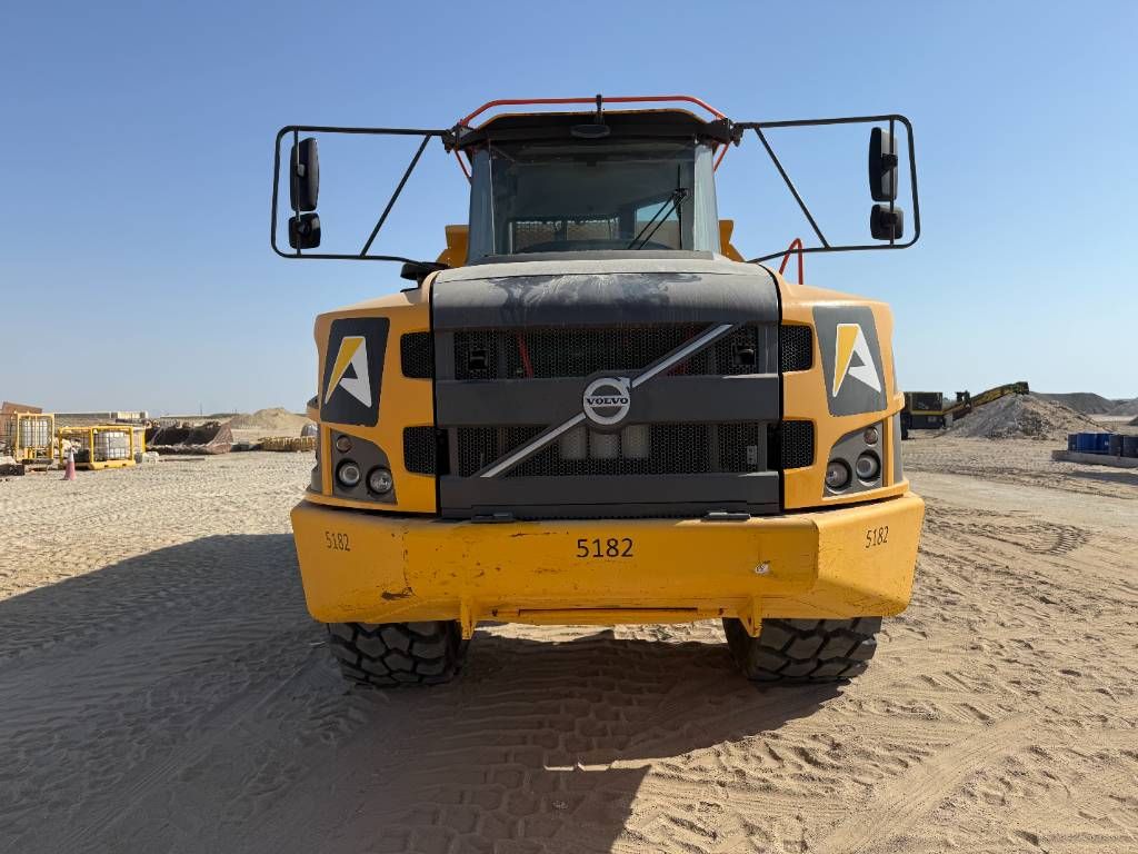 Volvo A40G (EXW - Abu Dhabi)