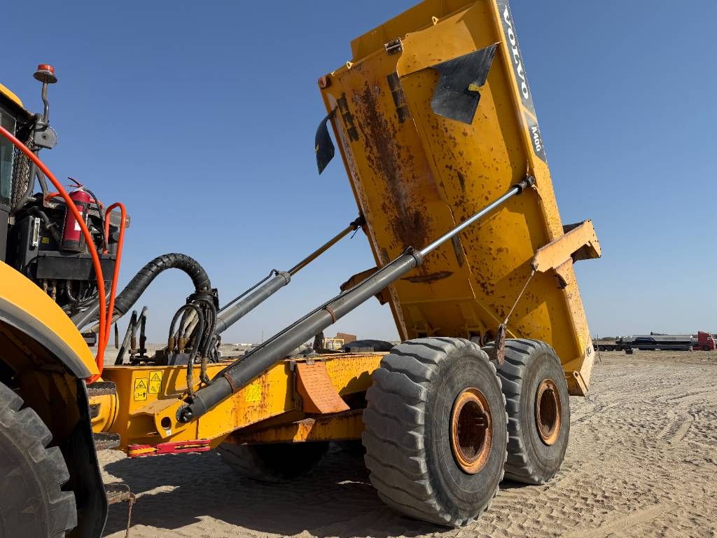 Volvo A40G (EXW - Abu Dhabi)