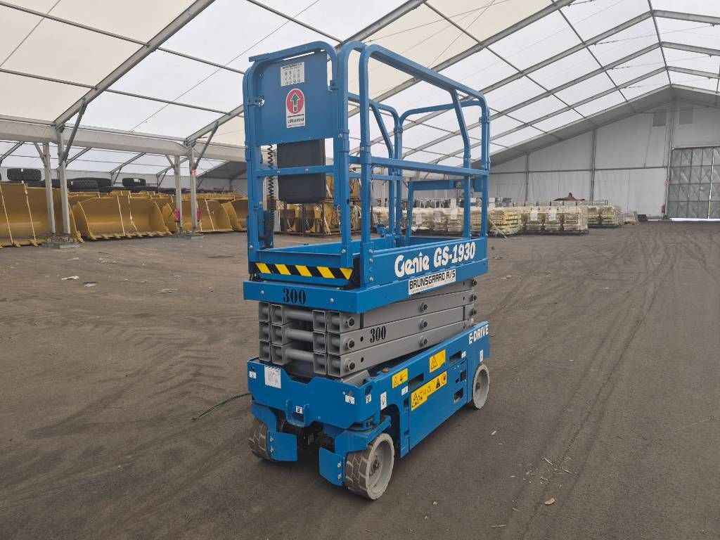 Genie GS1930 (Multiple units available)