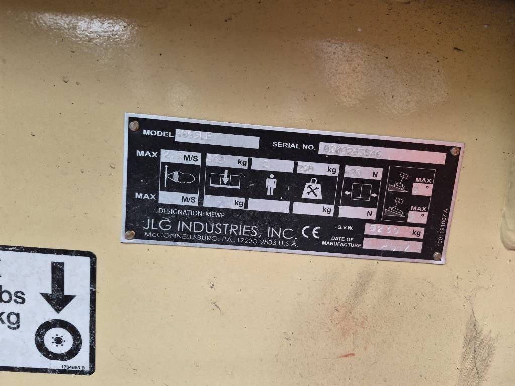 JLG 4096 LE