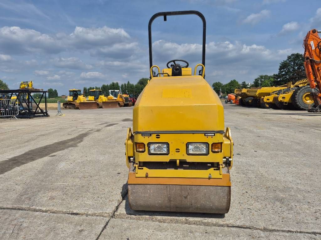 CAT CB 1.7